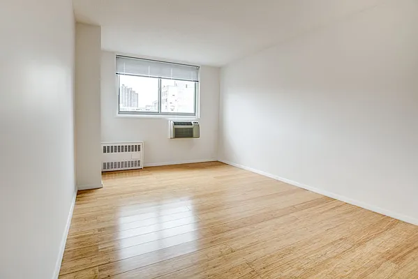 Rented by Pinnacle City Living | media 86