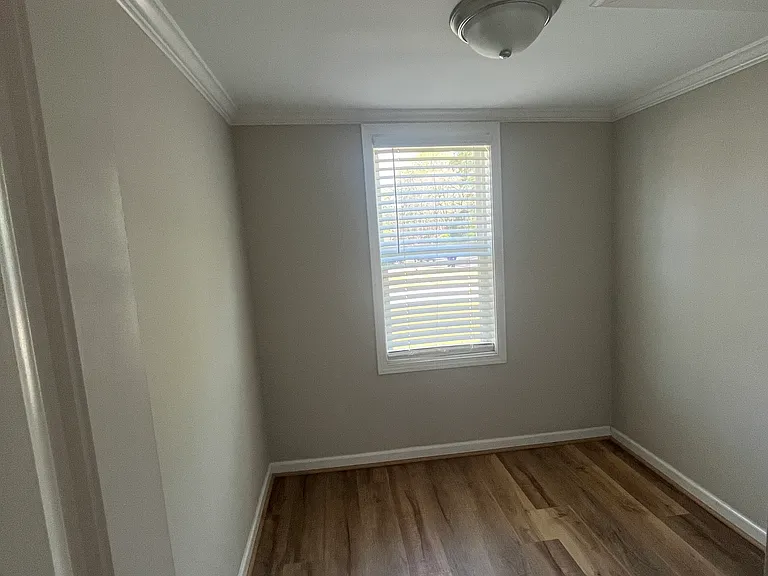 177 Eastbrook Dr — Photo 7