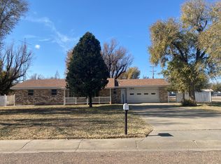 101 S Madison St, Hugoton, KS 67951