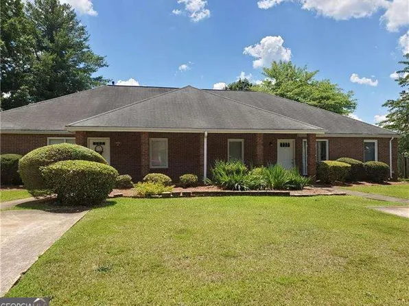 2107 Fairway Ct SE, Conyers, GA 30013