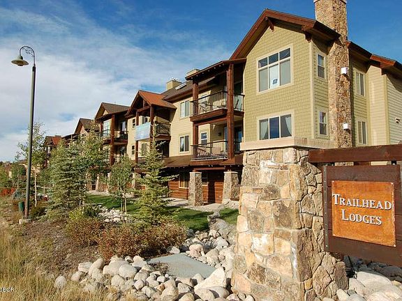 2nd image of 701 Trailhead Cir #713