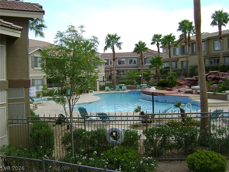 9901 Trailwood Dr #1103 — Photo 34