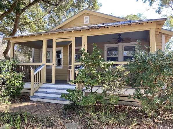 25 Wharf St, Bluffton, SC 29910
