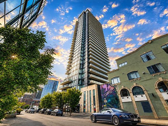 2nd image of 1010 6th St SW #1402