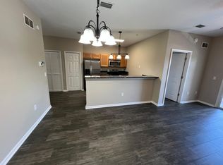 8218 Green Parrot Rd UNIT 203, Jacksonville, FL 32256