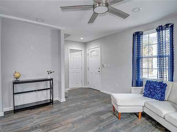 4th image of 20 Jordan Ln