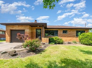 868 Locust Ln, Cincinnati, OH 45245