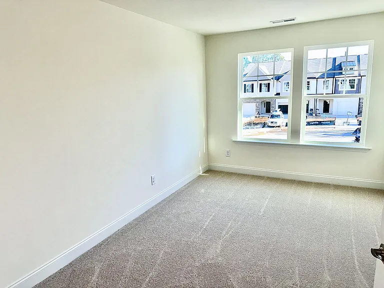156 Wildflower Cir — Photo 16