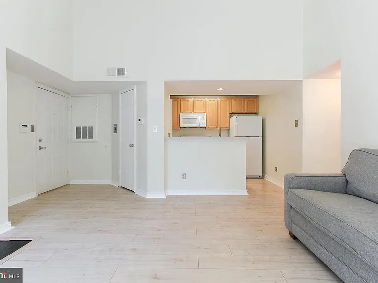 3916 Penderview Dr #436 — Photo 21