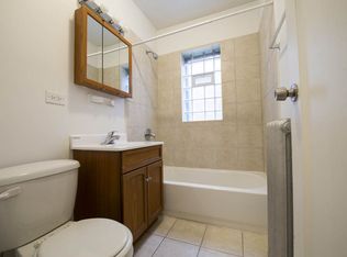 11111 S Vernon Ave #11121-2A, Chicago, IL
