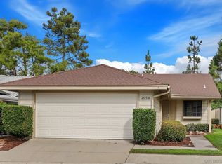 2054 Cottage Way, Vista, CA 92081