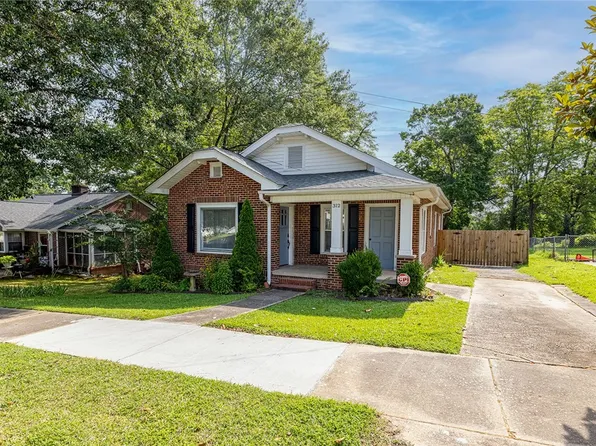 312 N Fairplay St, Seneca, SC 29678