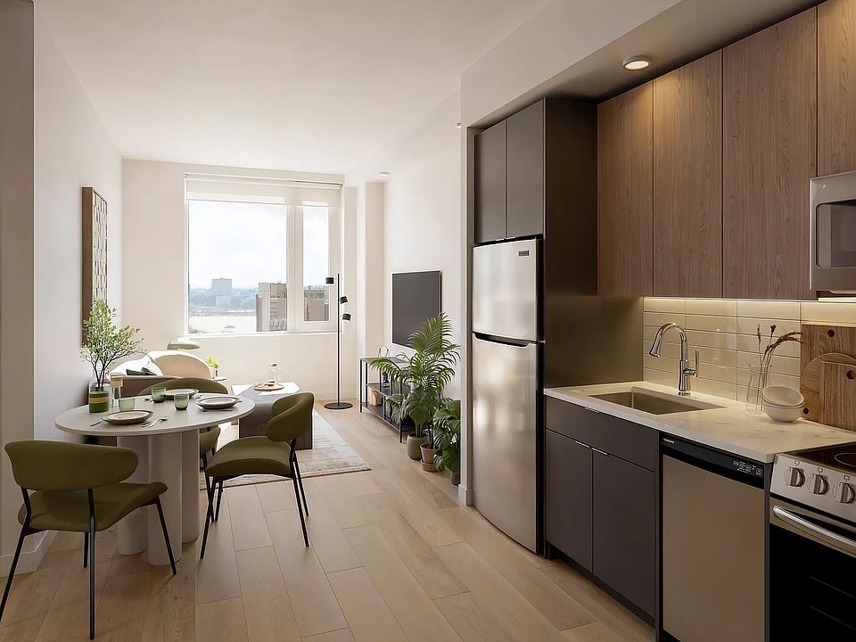1st image of 1440 Amsterdam Ave #2121