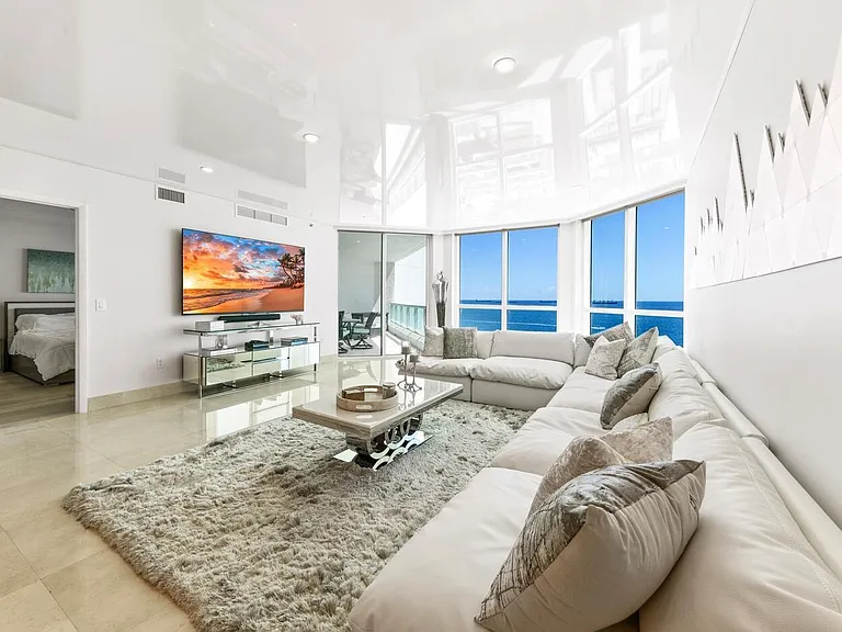 101 S Fort Lauderdale Beach Blvd #1104 — Photo 7