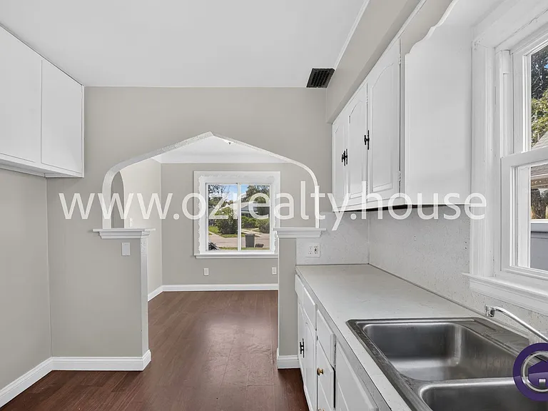 3434 Bellevue Rd — Photo 9