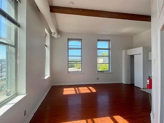 2nd image of 311 W Marshall St #408P