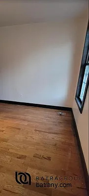 Rented by Batra Group Inc | media 21