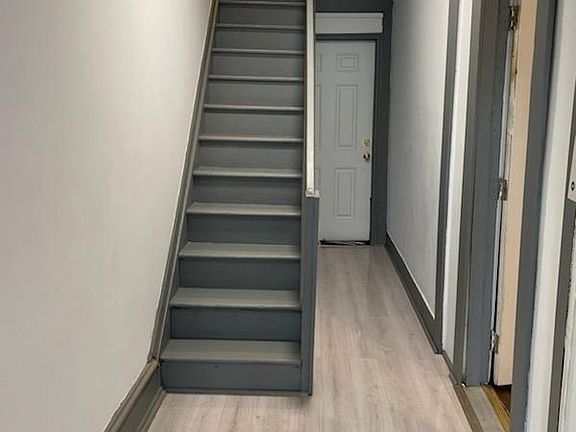 3rd image of 1522 W Westmoreland St #1F