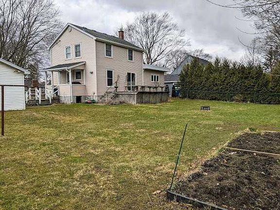 2nd image of 45 Glenwood Dr