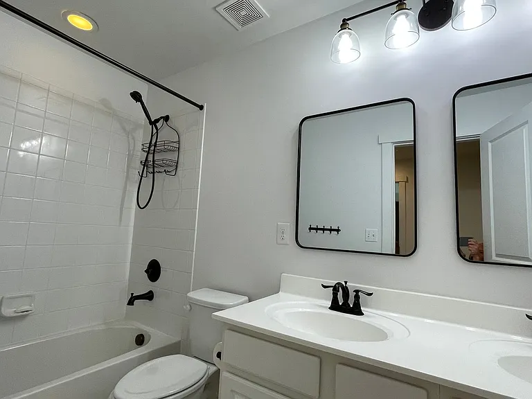 2309 Harmsworth Dr — Photo 16