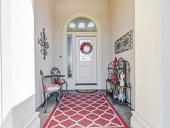 2nd image of 2382 Delle Celle Dr