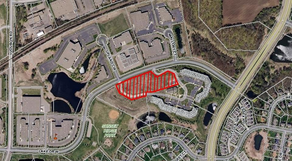 1st image of 1361 Lake Dr W