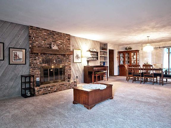 4th image of 56858 Brightwood Blvd