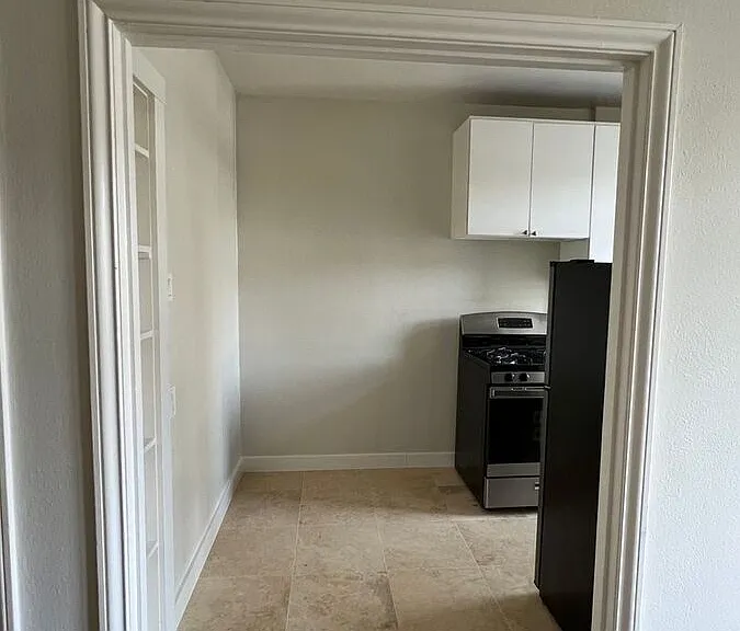625 Leavenworth Street — Photo 15
