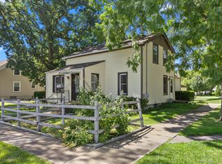 506 W Washington St, Harvard, IL 60033
