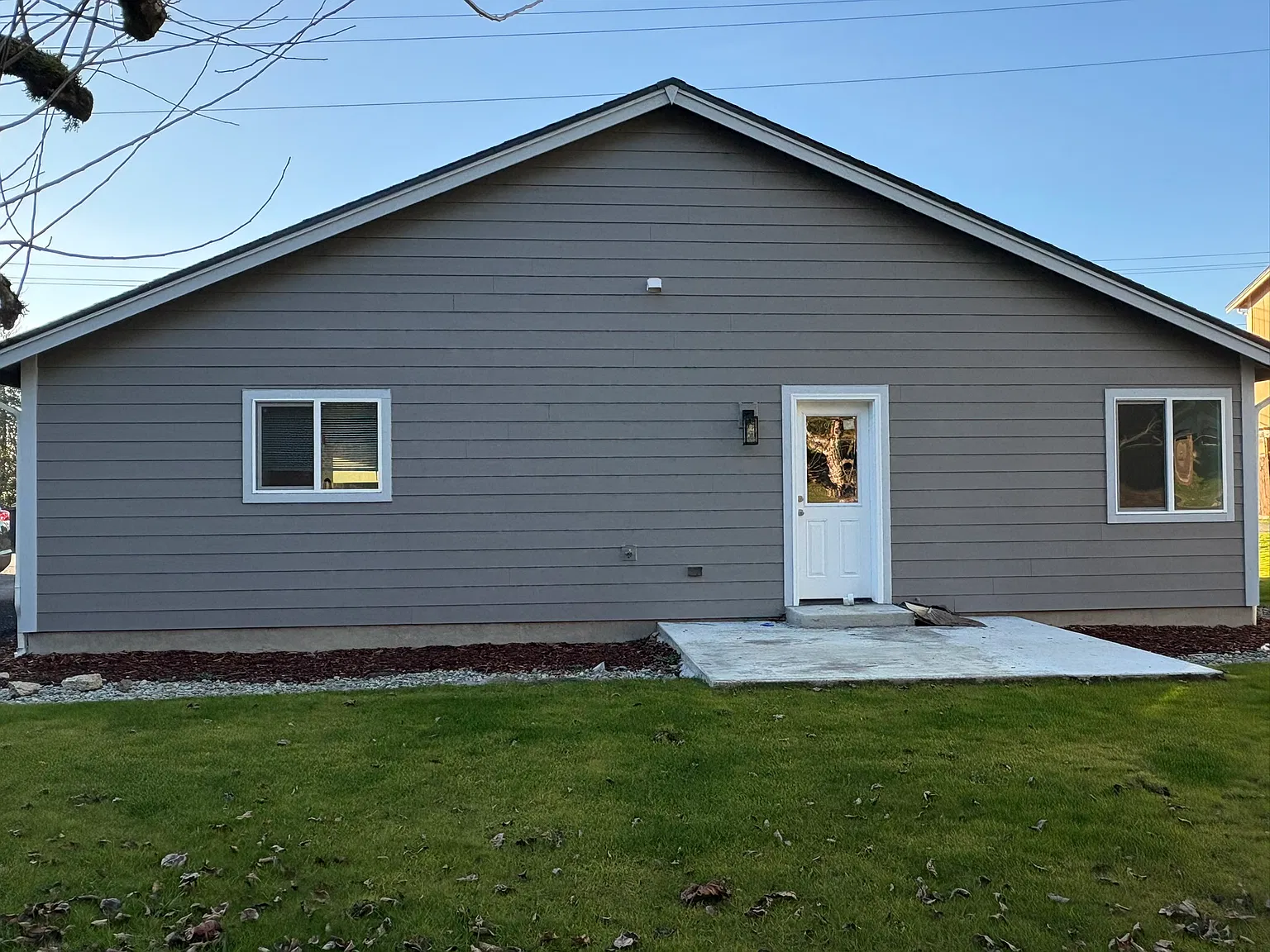 2 bed, 1000 sqft, $2,300 — Photo 3