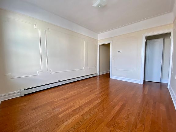 2nd image of 45-09 Ditmars Blvd #2R