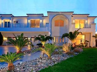 2001 Grand Island Ct, Las Vegas, NV 89117
