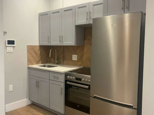 37 Legion St, Brooklyn, NY 11212