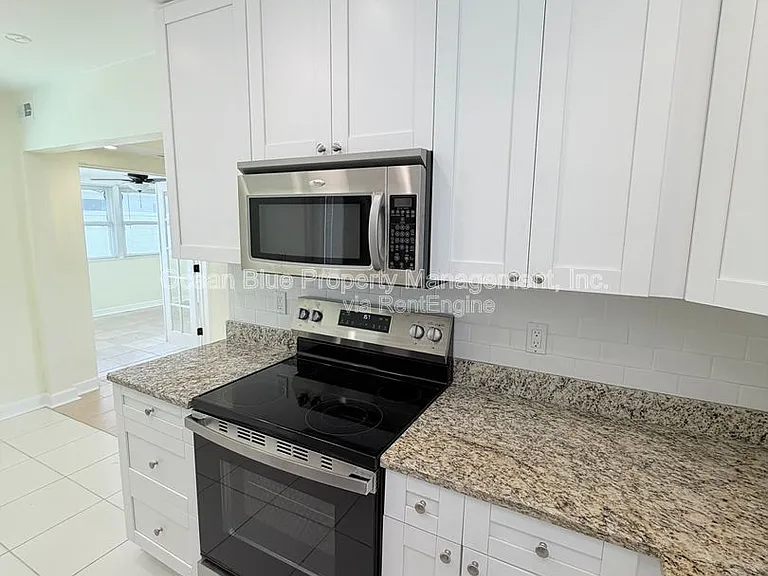 1000 Bay Pine Blvd — Photo 9