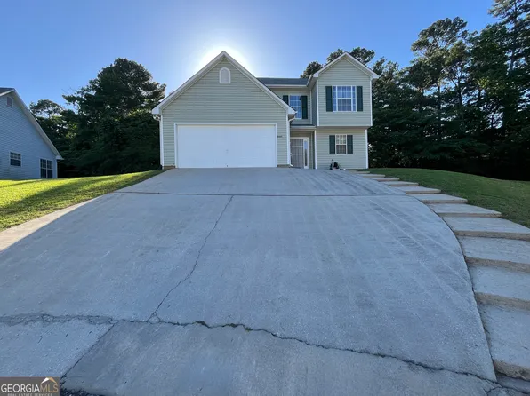 5627 Isleworth Ct, College Park, GA 30349