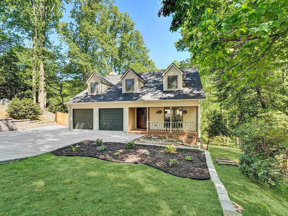 1st image of 105 Summer Creek Ct