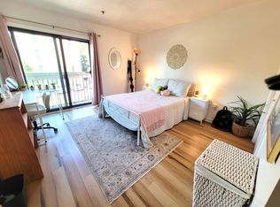 37 S Williams St #216, Burlington, VT 05401