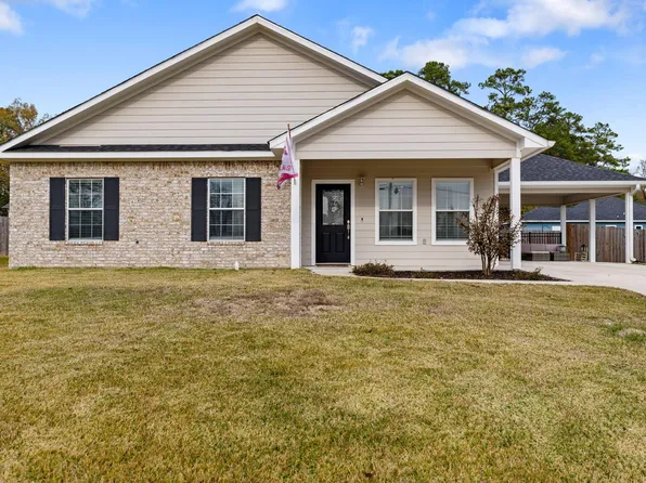 413 E Spruce St, Huntington, TX 75949