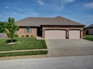 5732 S Lexington Ave, Springfield, MO 65810