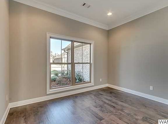 4th image of 11430 Dyer Ln #262