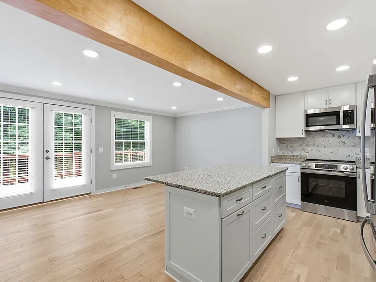 2916 Montauk Ct — Photo 10