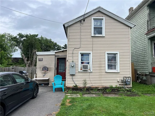 18 Bryant St, Utica, NY 13502