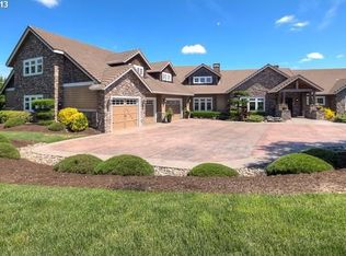 21308 S Meadowridge Ct, Oregon City, OR 97045