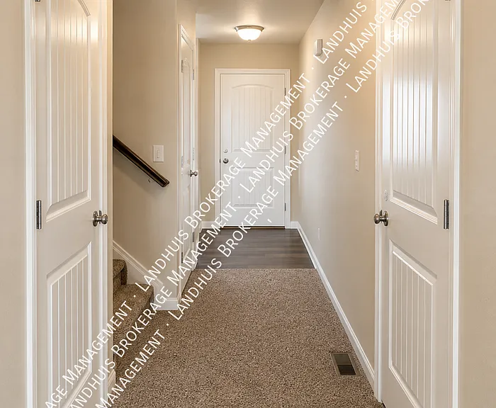 6442 Chaplin Dr — Photo 12