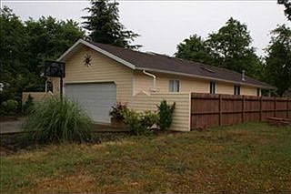 5th image of 845 Hassalo Ave SE