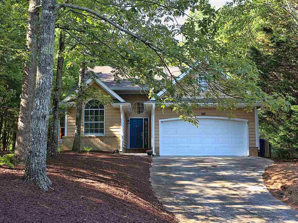 1st image of 101 Orchard Ln