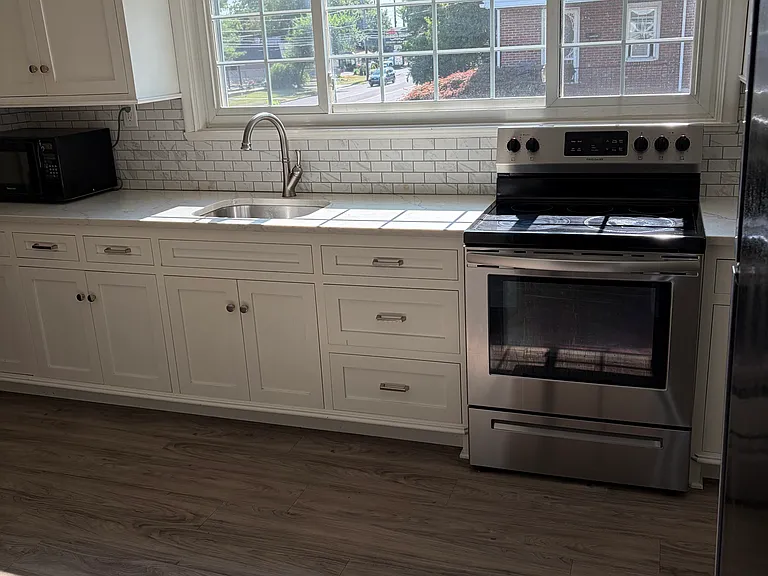 2715 Penn Ave #1W — Photo 3