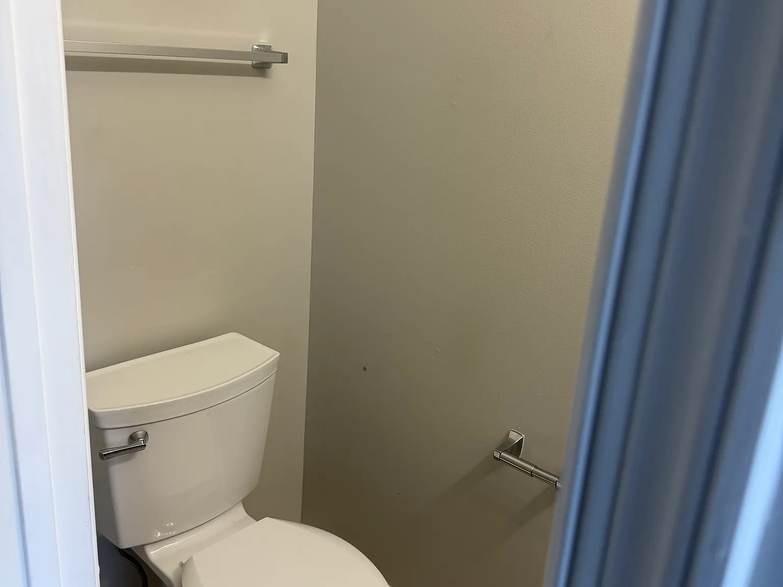 4 bed, 3.5 bath, 2172 sqft, $2,675 — Photo 3