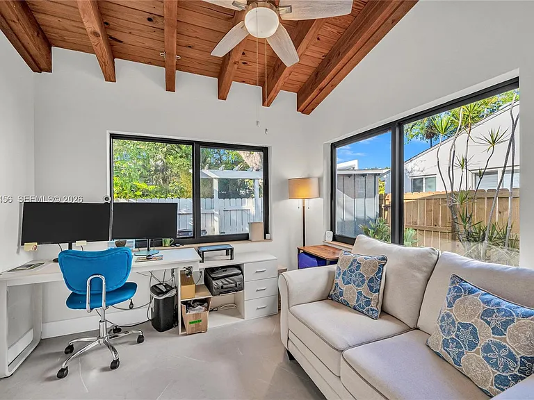 7019 SW 53rd Ln — Photo 16