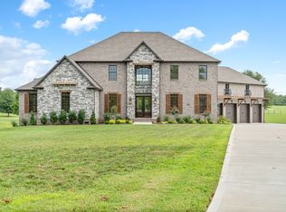 461 Maxshire Ct, Clarksville, TN 37043